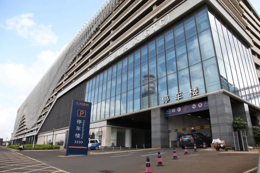 商业停车场